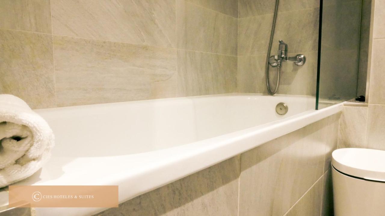 Cies Suitel Premium Garcia Barbon 42 - Love Your Stay Vigo Bagian luar foto